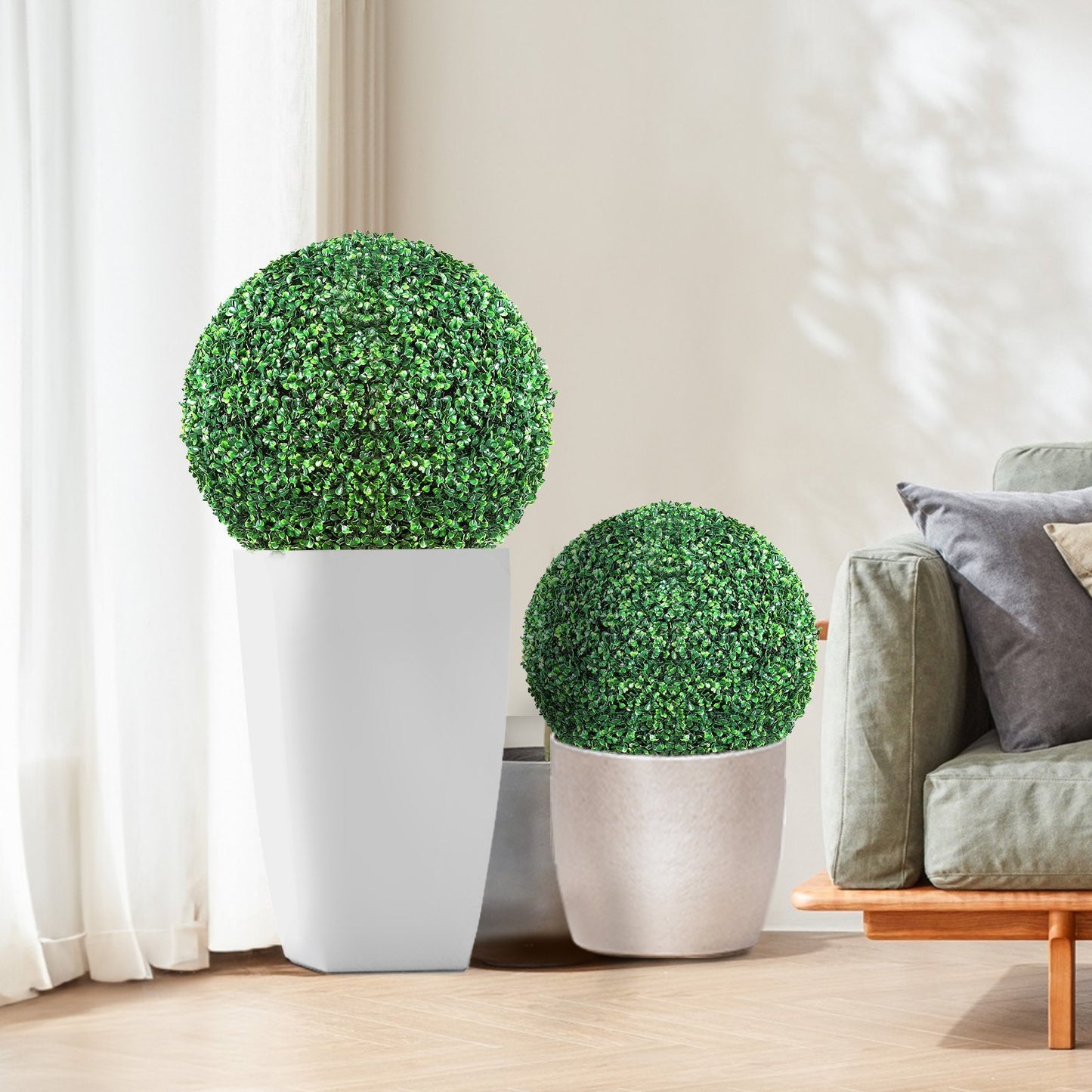 VEVOR Artificial Topiaries Boxwood Trees, 20Tall 2 Pieces , Ball Shape Faux Topiaries Plant, All Year Green Feaux Plant Decorative Balls For Backyard, Balcony,Garden, Wedding And Home