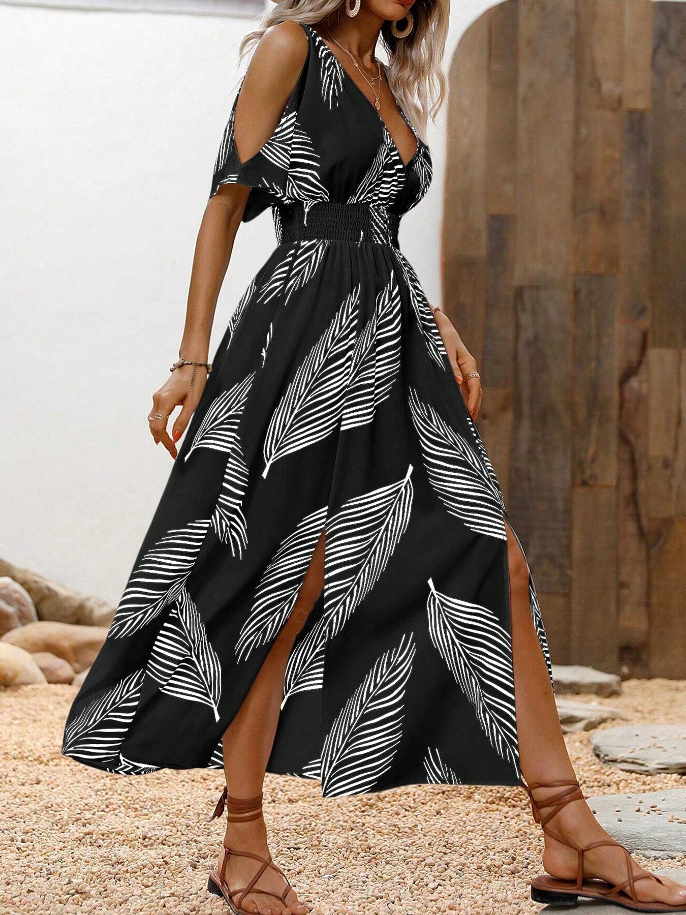 Women's Summer Cross V-neck Printed Off Shoulder Dress Elegant